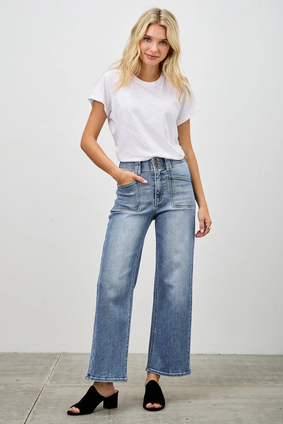 HIGH Rise Crop Straight with Double Button