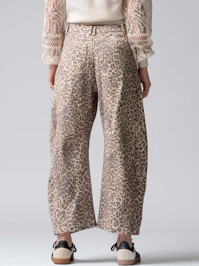 Leopard Print Stitch Detail Barrel Jeans