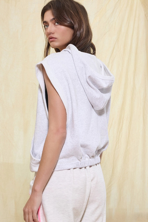 Hooded Muscle Pullover