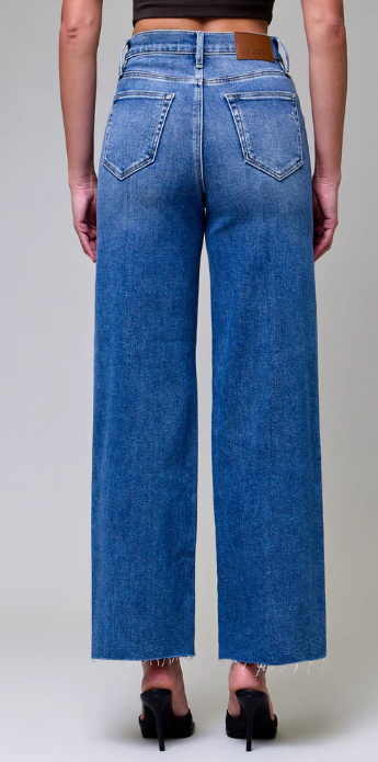 Logan Medium Dark Stretch Dad Jean