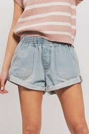 Spring Elastic Waist Cuffed Shorts