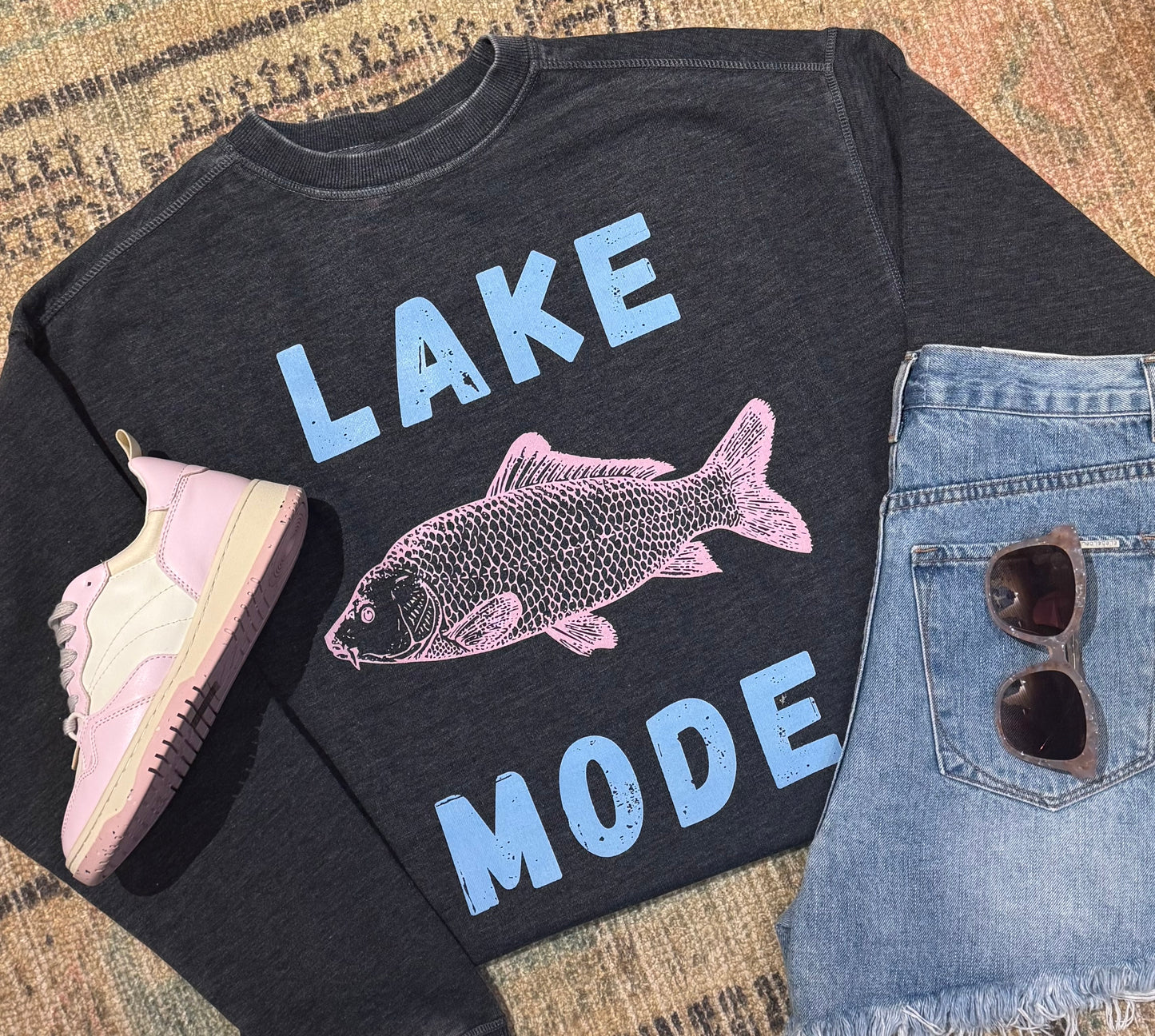 Lake Mode Sweatshirt