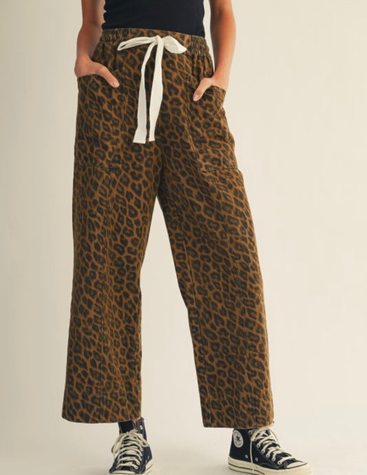 Leopard Elastic Waist Pant