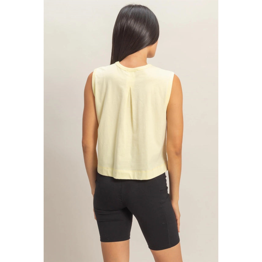 Sleeveless Crew Neck Top with Back Pleats