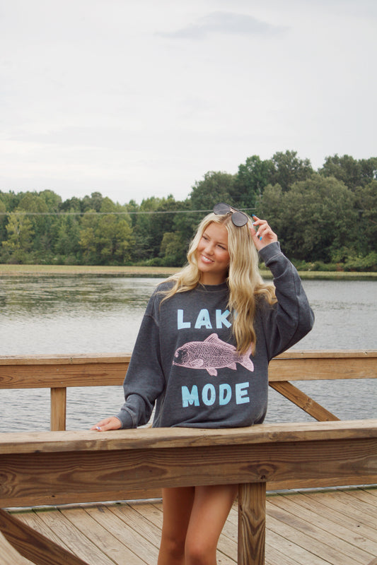 Lake Mode Sweatshirt