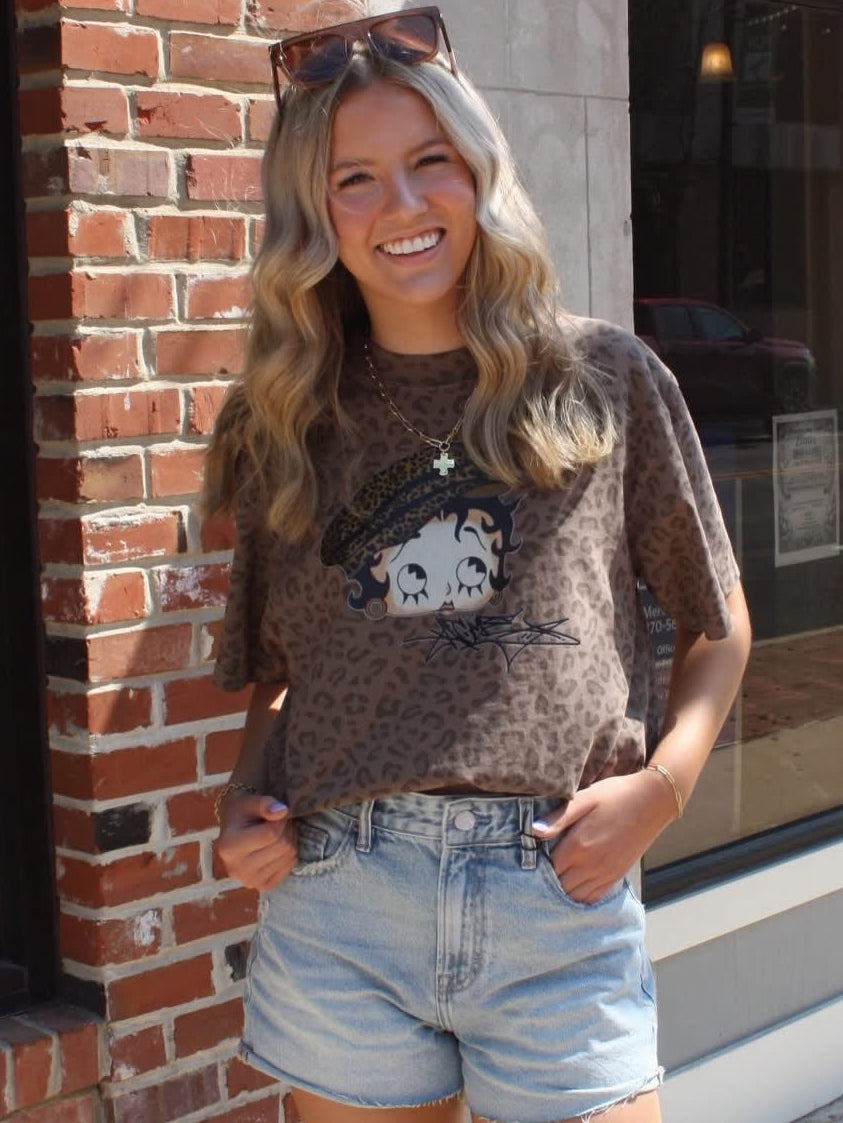 Betty Leopard Tee