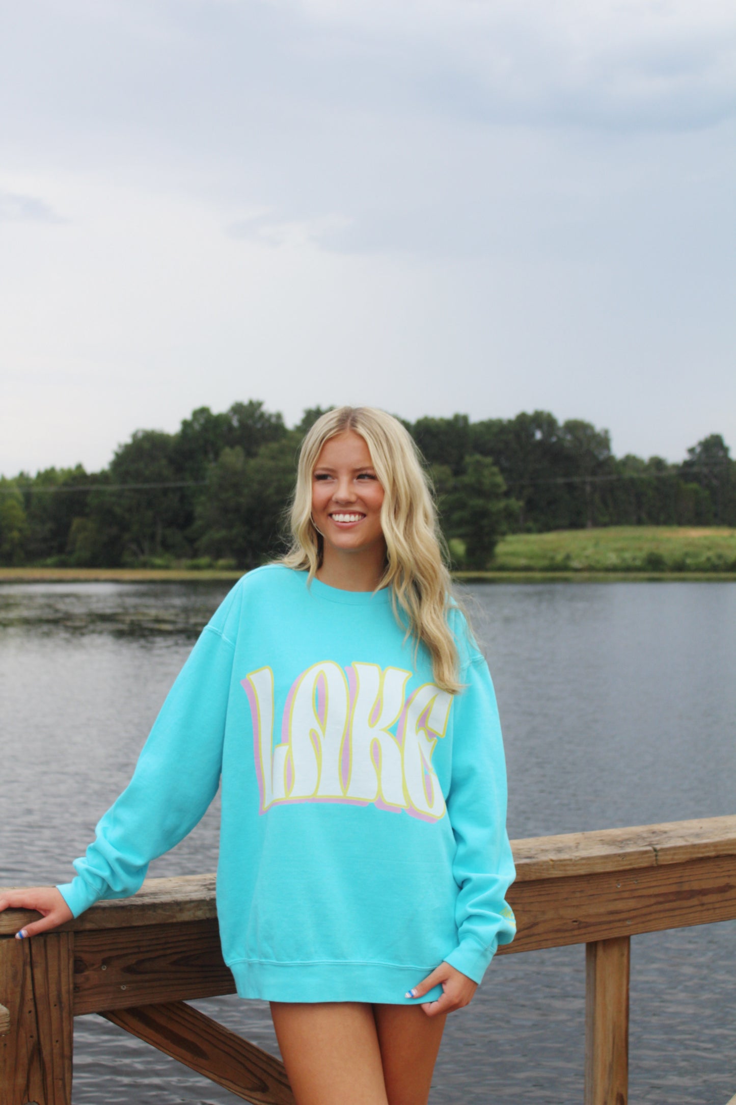LAKE Sweatshirt