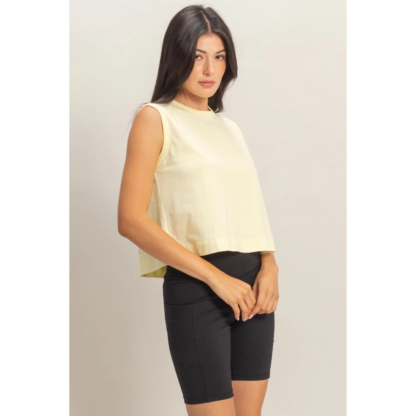 Sleeveless Crew Neck Top with Back Pleats