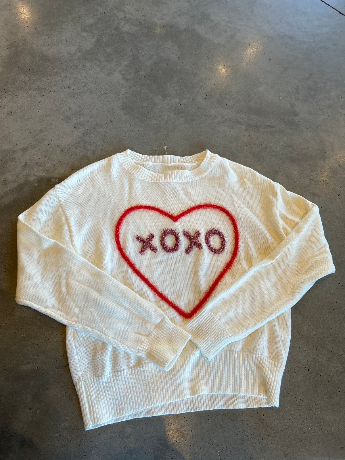 XOXO Pullover