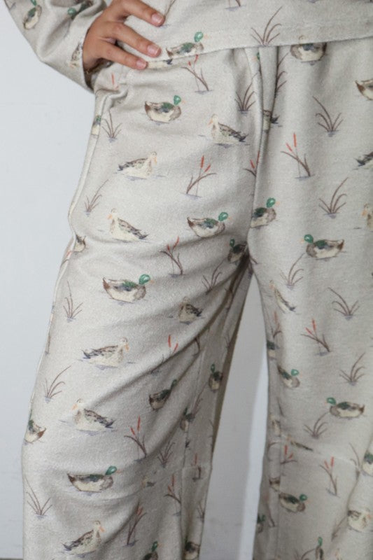 Duck print pants