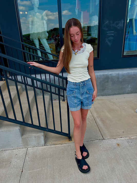 Lace Short Sleeves Crop Tee