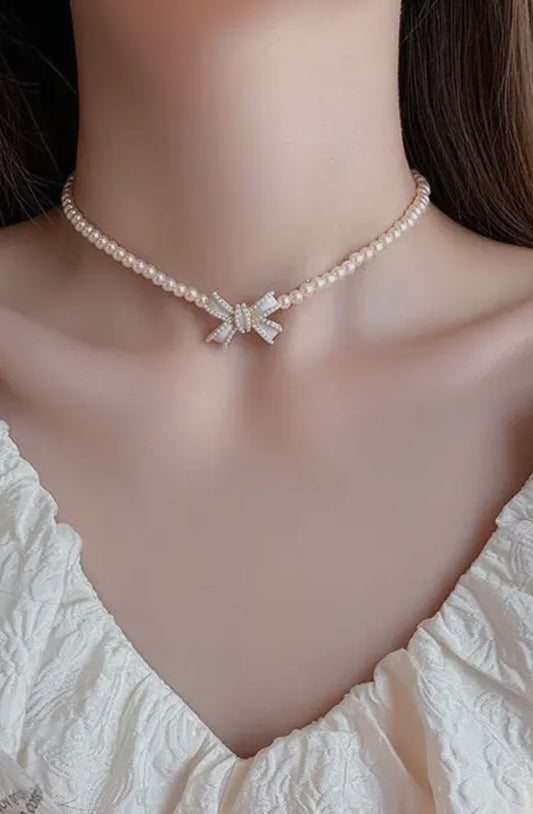 Pearl Bow Necklace