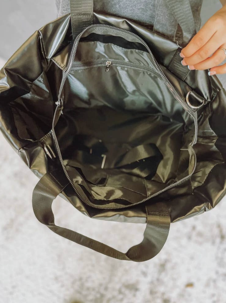 Metallic Puffer Totes