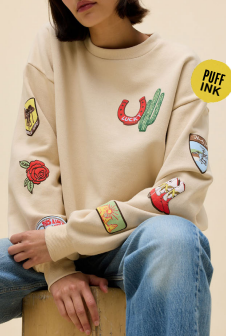 WESTERN PATCHES OVERSIZED CREW SWEATSHIRT