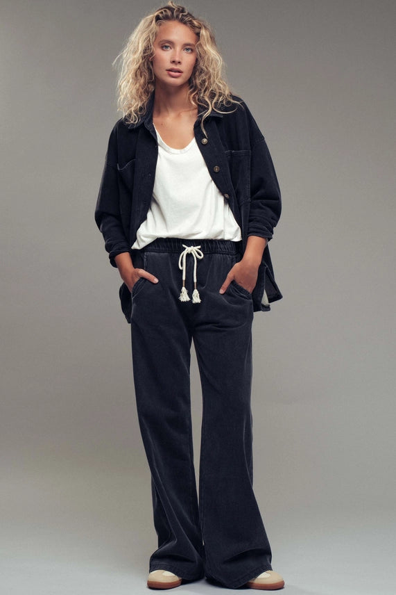 Relaxed Wide Leg Drawstring Pants
