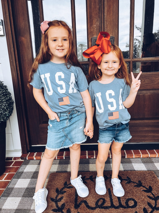 USA flag kids tee